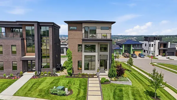 1204 Vistapointe Drive, Park Hills, KY 41011