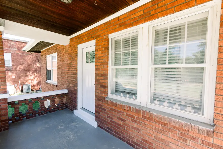 101 E 3rd Street, Silver Grove, KY 41085 - #3
