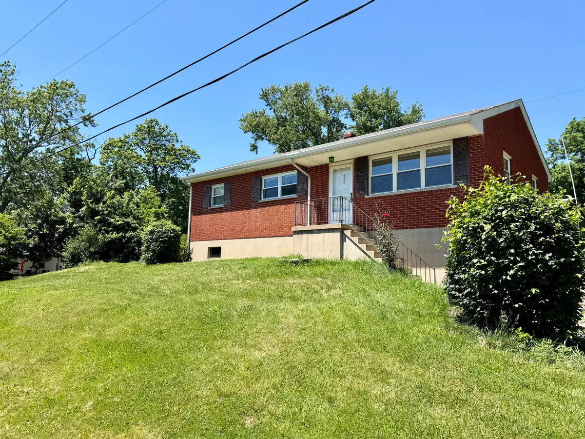 207 Savoy Avenue, Highland Heights, KY 41076 - #1