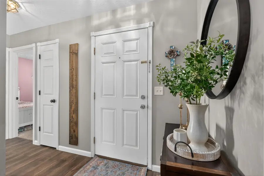 1652 Hogan Lane, Florence, KY 41042 - #3