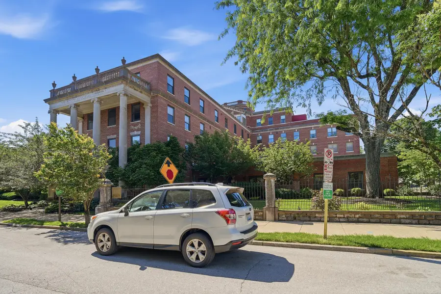 323 E 2nd Street #208, Covington, KY 41011 - #2