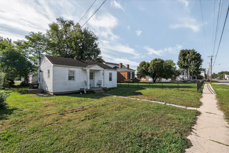 200 E High Street, Warsaw, KY 41095 - #2