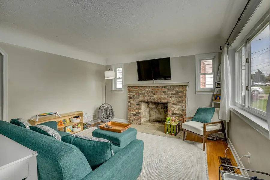 21 Woodland Avenue, Florence, KY 41042 - #3