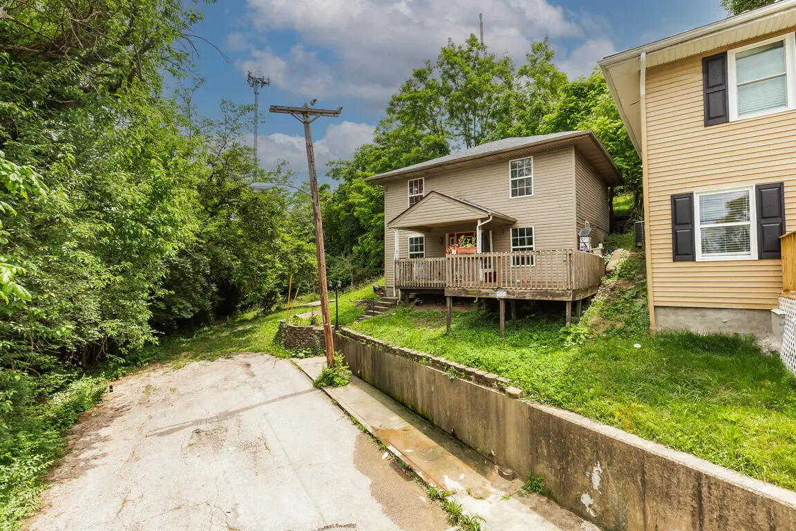 638 Brooklyn Avenue, Dayton, KY 41074 - #1