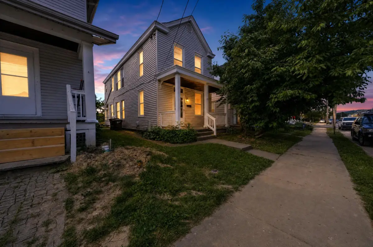 215 W 34th Street, Latonia, KY 41015 - #1