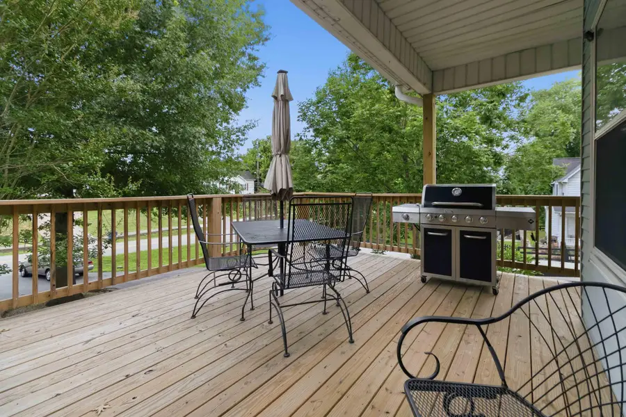 138 W French Avenue, Burnside, KY 42519 - #3