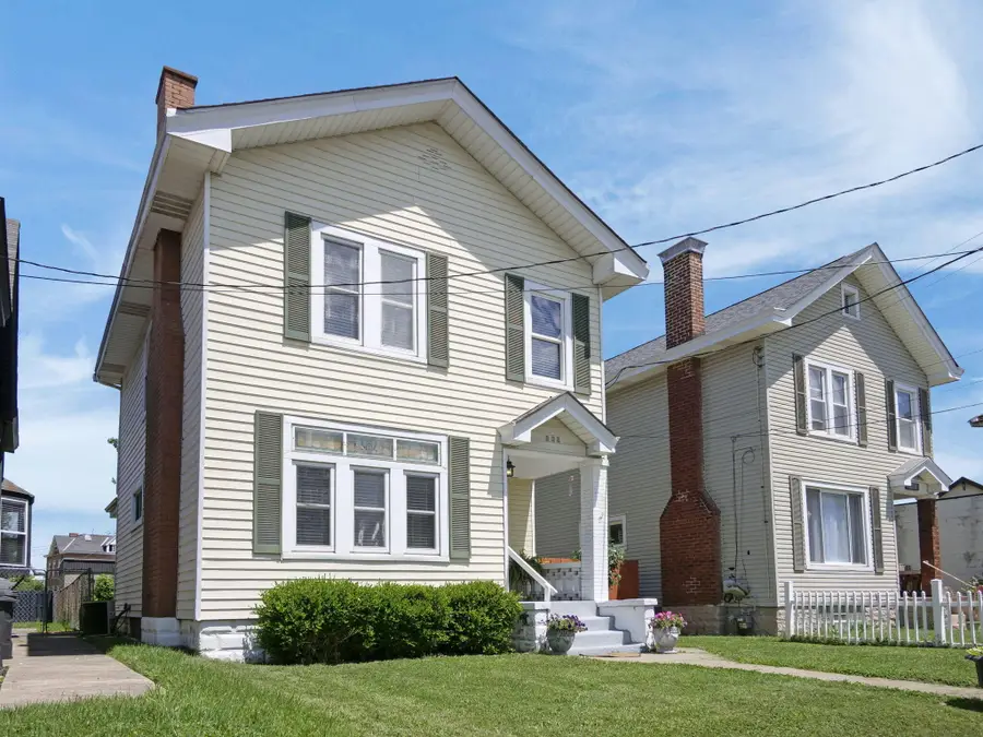 166 E 42nd Street, Latonia, KY 41015 - #2