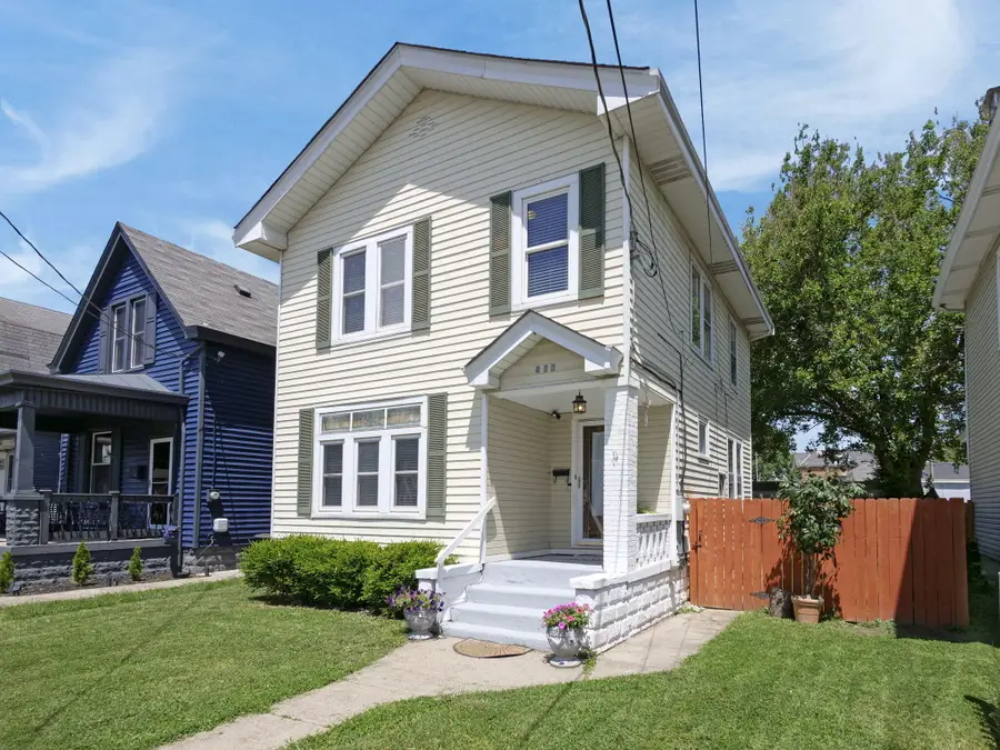 166 E 42nd Street, Latonia, KY 41015 - #3