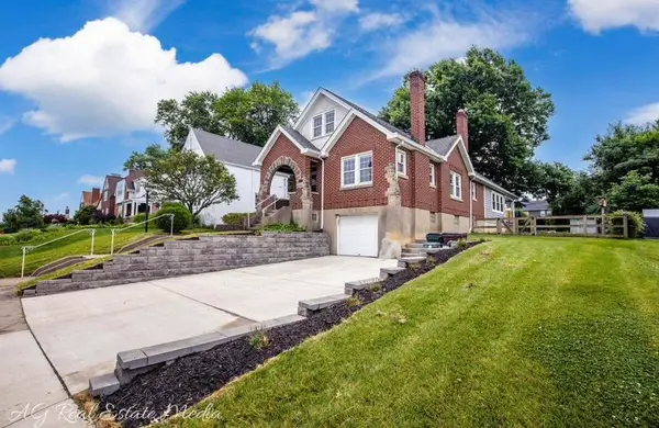 1627 E Henry Clay Avenue, Covington, KY 41011