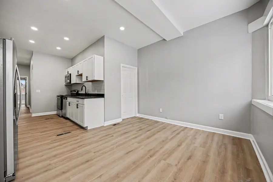 417 W 19th Street, Covington, KY 41014 - #3