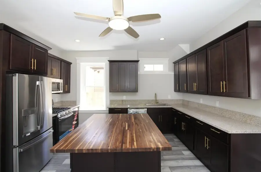 639 Watkins Street, Covington, KY 41011 - #2