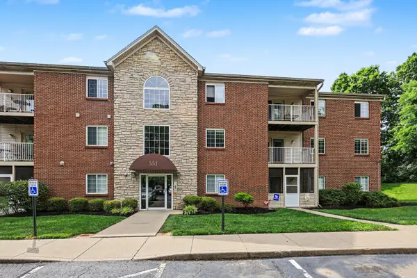 551 Napa Valley Lane #6, Crestview Hills, KY 41017
