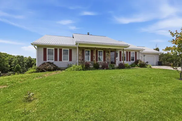 590 Leaning Oak Road, Corinth, KY 41010