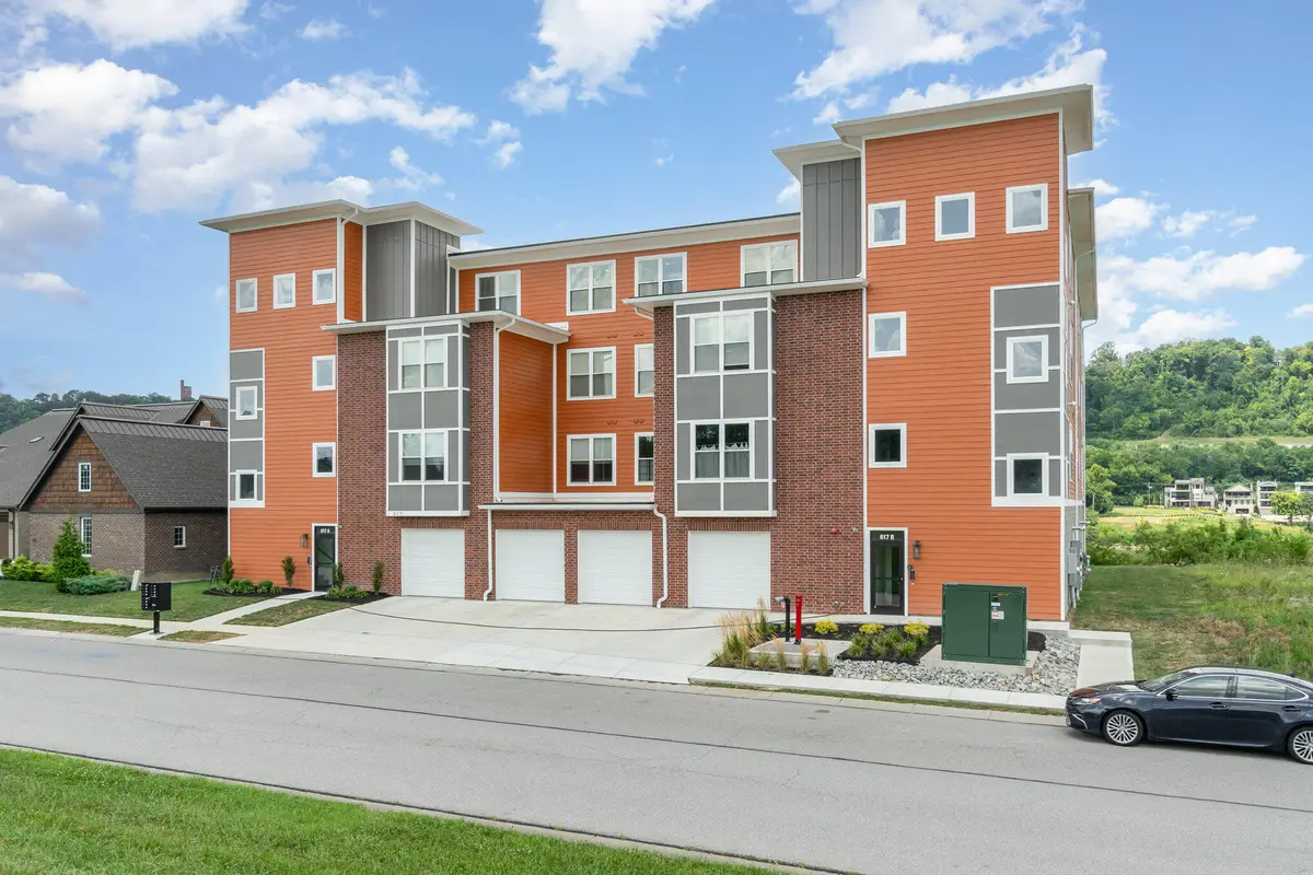 617 Manhattan Boulevard #204, Dayton, KY 41074 - #1