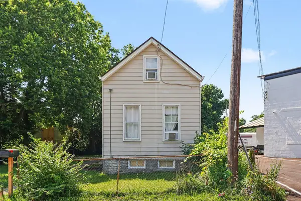 121 E 32nd Street, Latonia, KY 41015