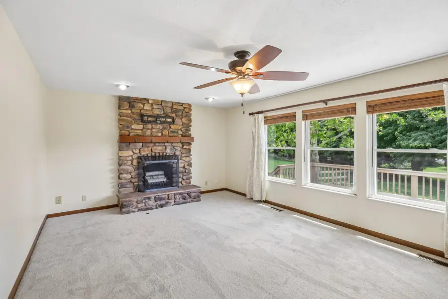 991 Lakepointe Court, Union, KY 41091 - #2