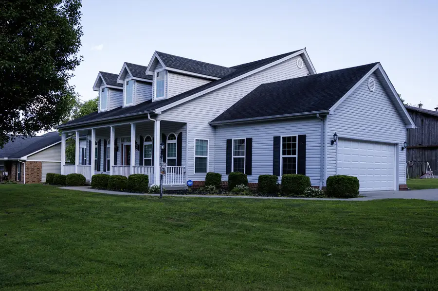 920 Juniper Drive, Maysville, KY 41056 - #3