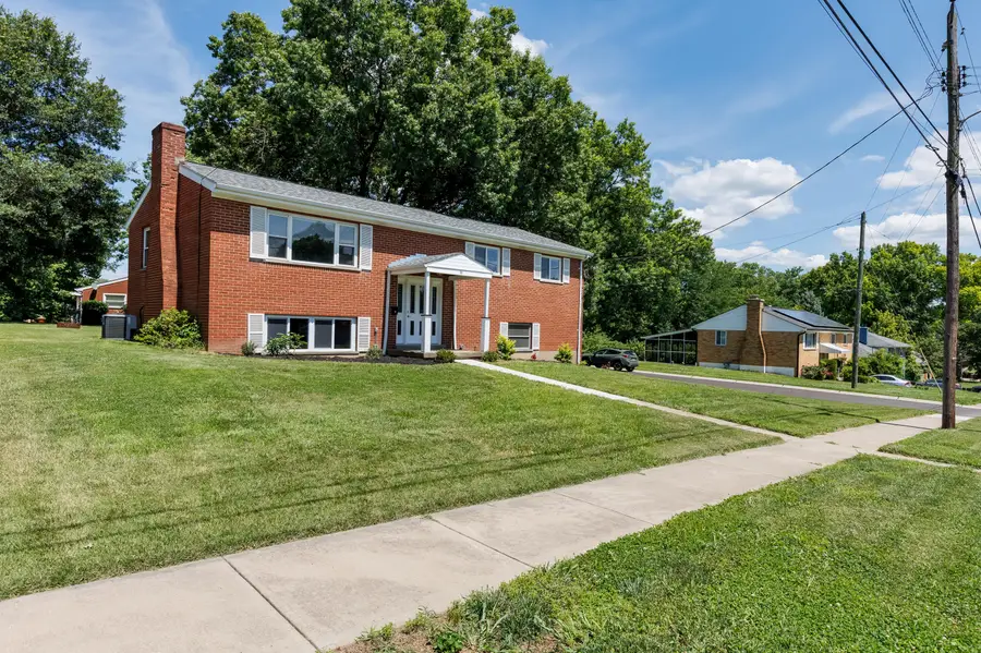 30 Bustetter Drive, Florence, KY 41042 - #2