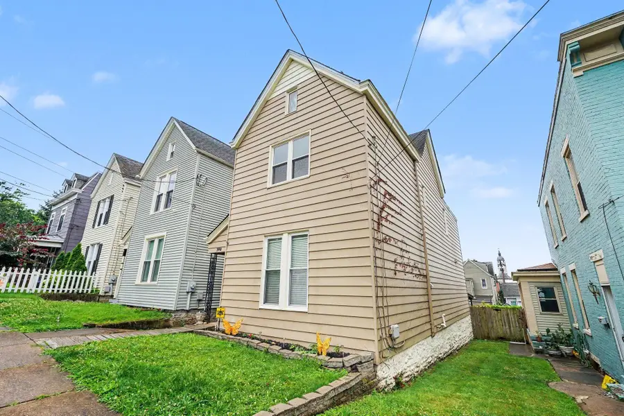340 Ward Avenue, Bellevue, KY 41073 - #2