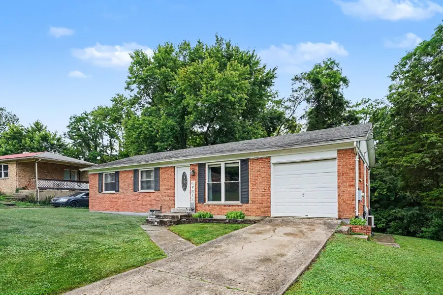 11777 Manor Lake Drive, Independence, KY 41051 - #2