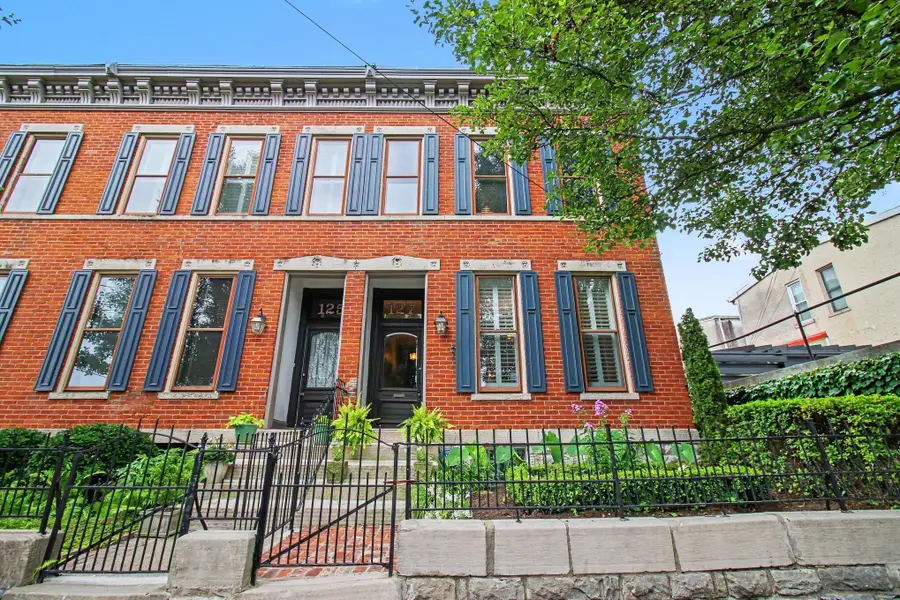 127 West Robbins Street, Covington, KY 41011 - #2