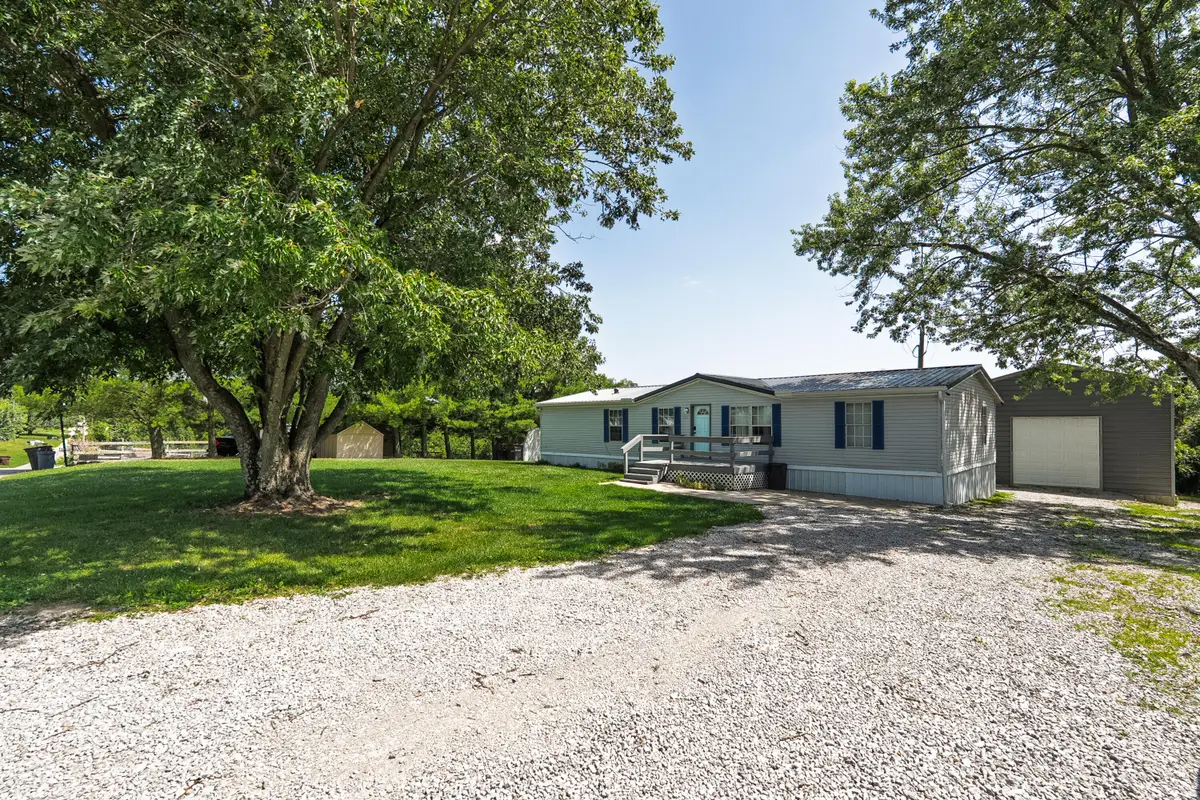 221 Kells Road, Williamstown, KY 41097 - #1