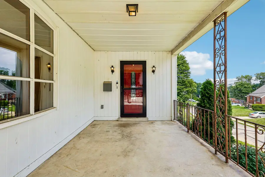 34 W Crescent Avenue, Newport, KY 41071 - #3