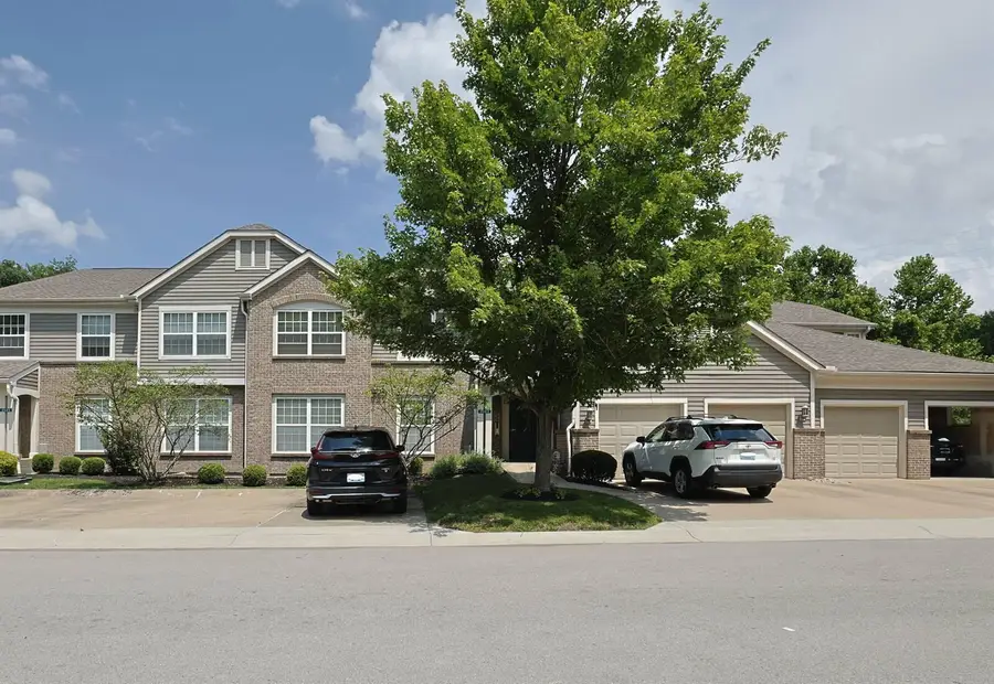 2123 Clareglen Drive #103, Crescent Springs, KY 41017 - #2