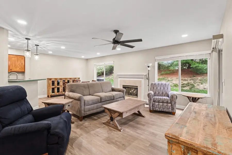 2250 Devlin Place #104, Crescent Springs, KY 41017 - #2