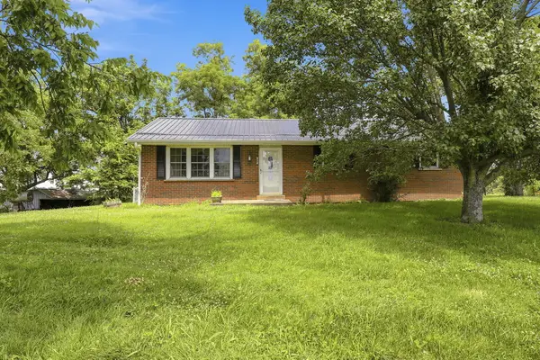 525 Chipman Ridge Road, Williamstown, KY 41097