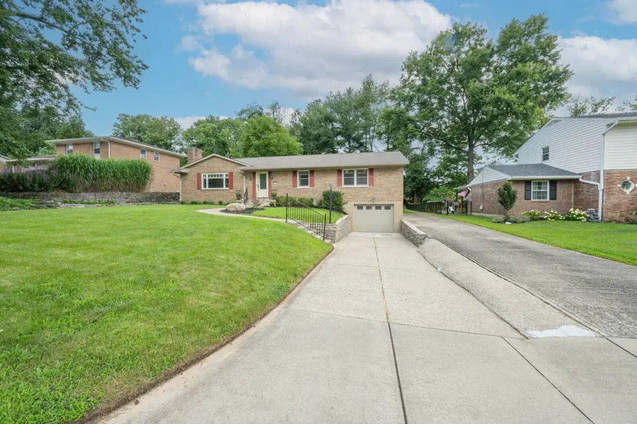 2930 Campus Drive, Crestview Hills, KY 41017 - #2