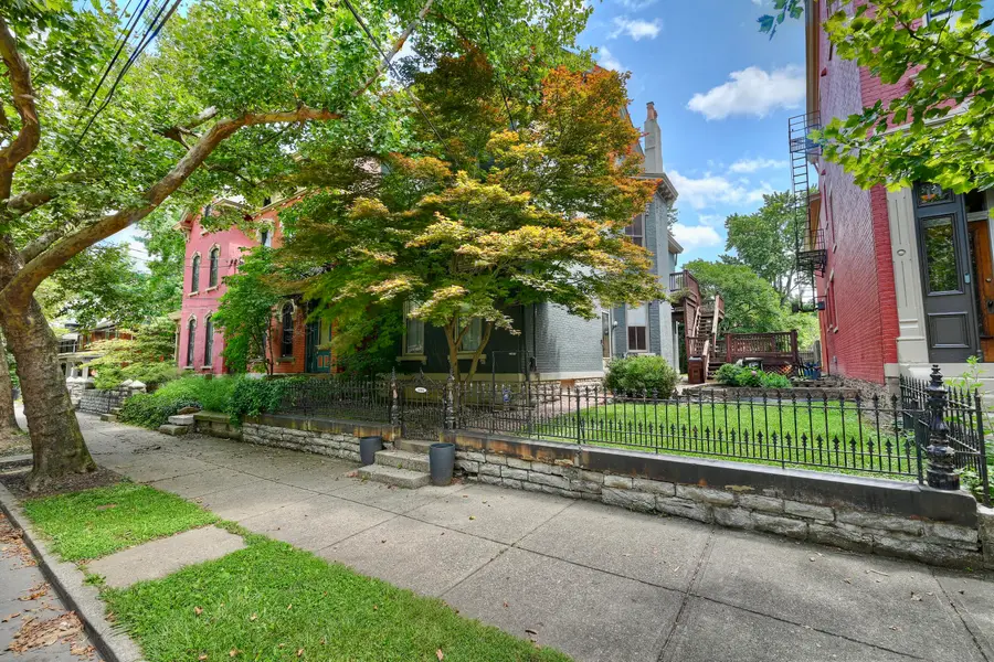 1406 Greenup Street, Covington, KY 41011 - #2