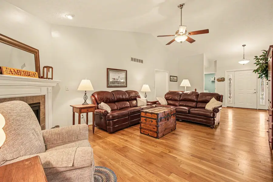 1604 Creekview Drive, Florence, KY 41042 - #3