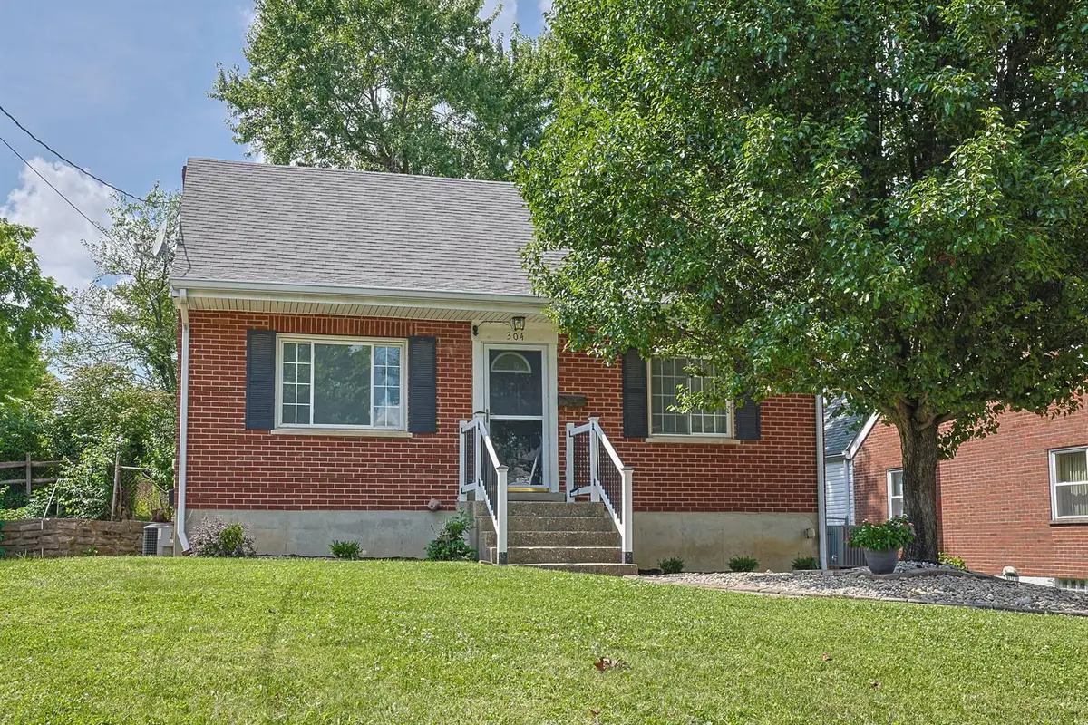 304 Swan Circle, Erlanger, KY 41018 - #1