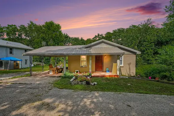 30 Kenrick Place, Dry Ridge, KY 41035
