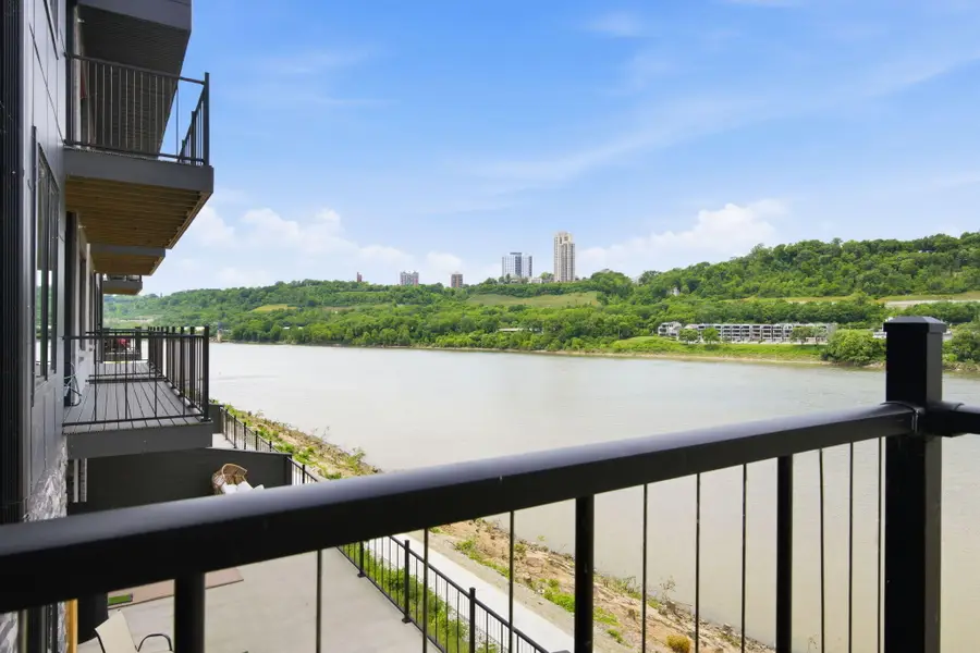 747 Manhattan Boulevard #204, Dayton, KY 41074 - #3