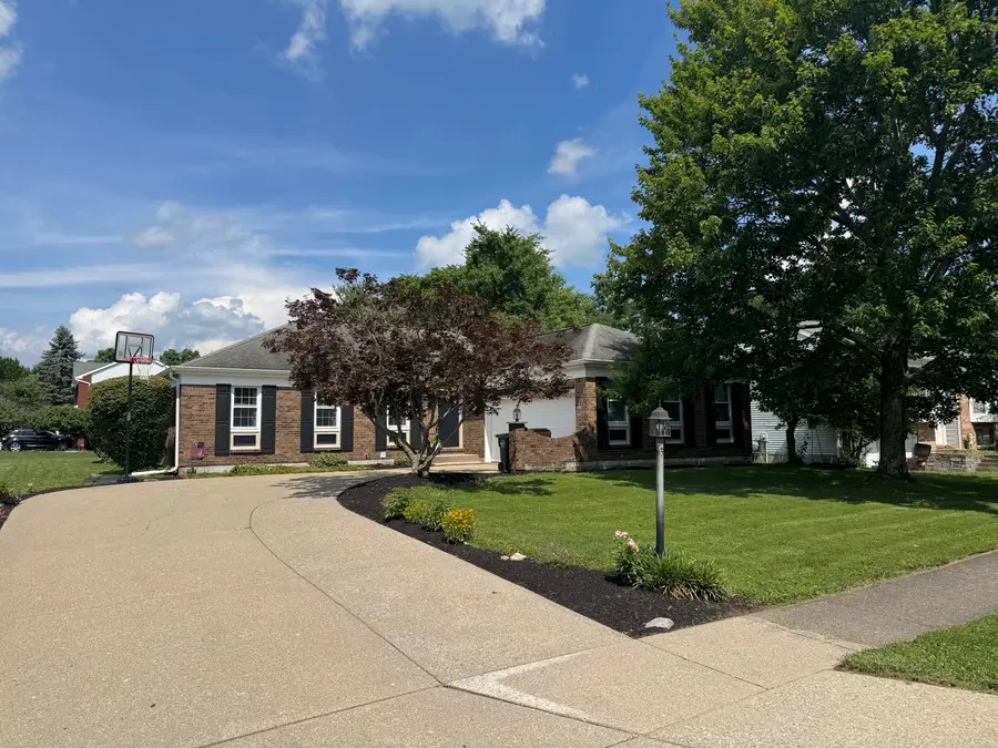 102 Stonegate Drive, Alexandria, KY 41001 - #2