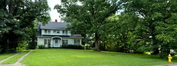40 Beechwood Road, Fort Mitchell, KY 41017