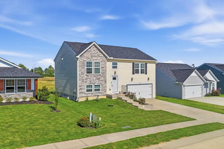 102 Churchill Drive, Williamstown, KY 41097 - #2