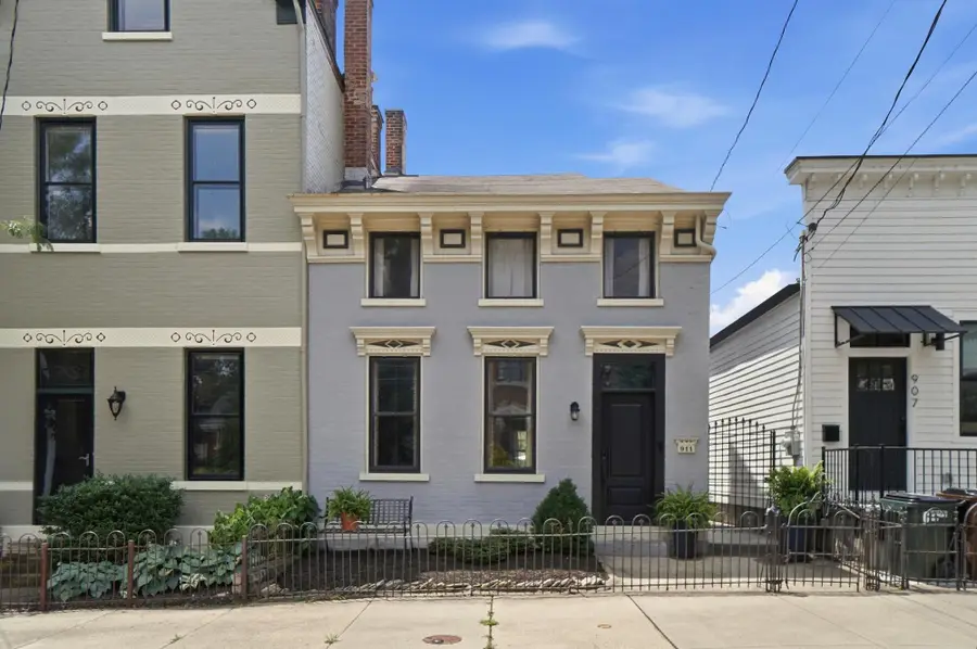 911 Philadelphia Street, Covington, KY 41011 - #3