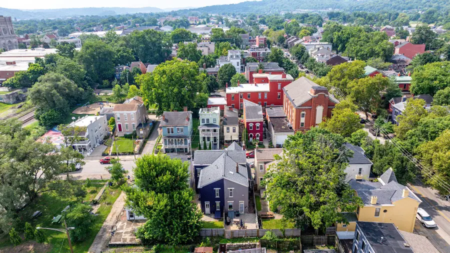 128 W 10th Street, Covington, KY 41011 - #3
