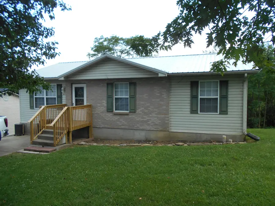 404 N Rhonda Drive, Falmouth, KY 41040 - #2
