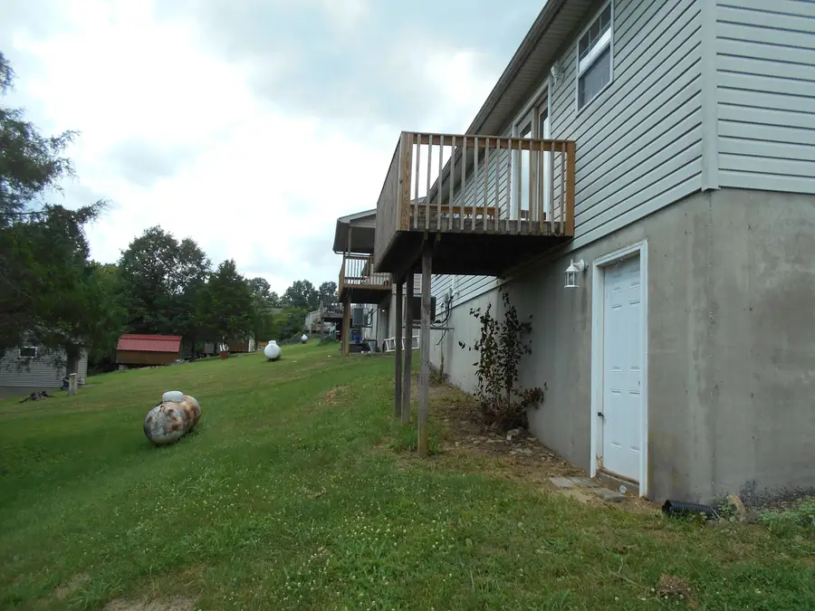 404 N Rhonda Drive, Falmouth, KY 41040 - #3