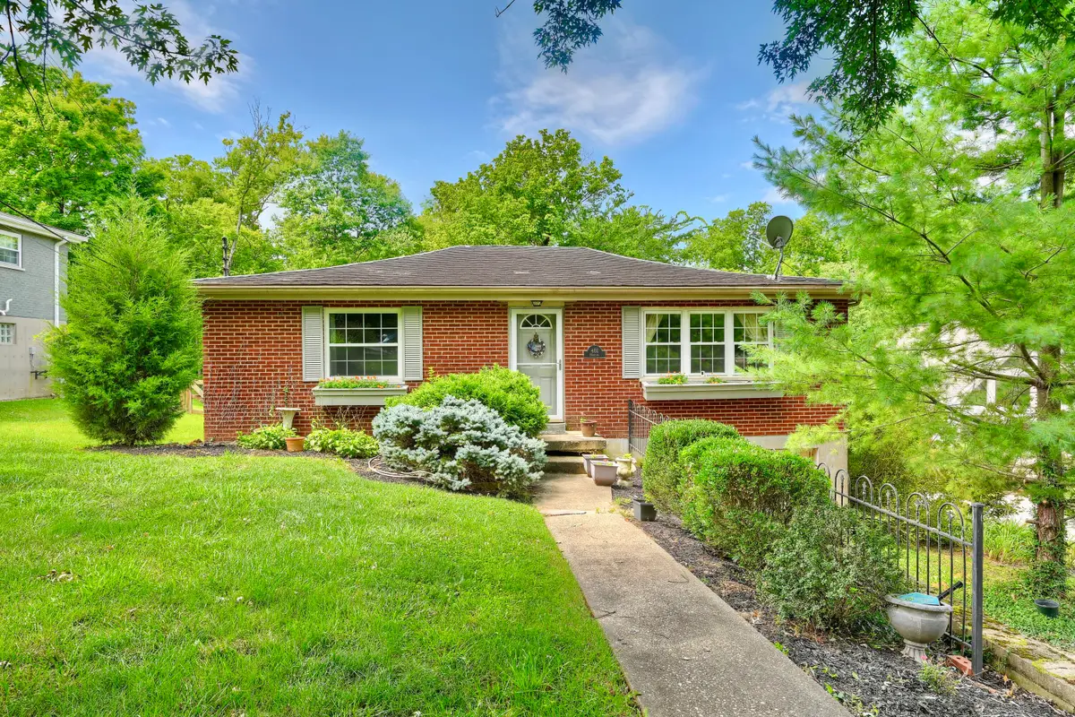 401 Highland Avenue, Fort Mitchell, KY 41017 - #1