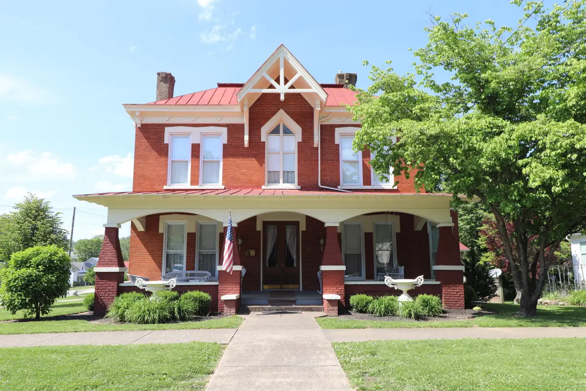 401 E 4th Street, Augusta, KY 41002 - #1