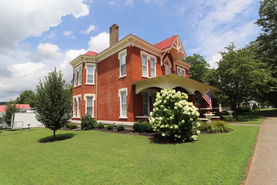 401 E 4th Street, Augusta, KY 41002 - #3