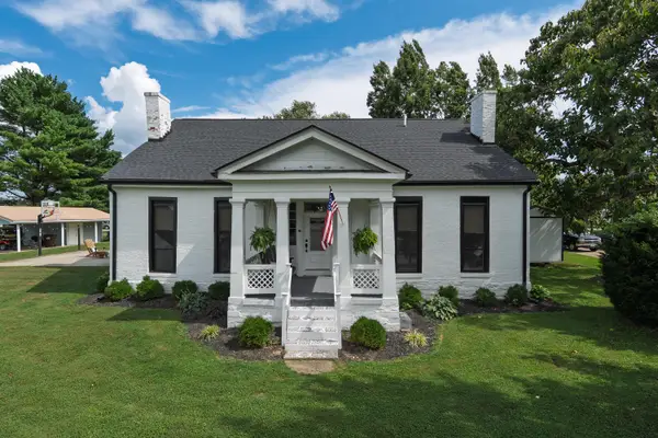 403 E High Street, Warsaw, KY 41095
