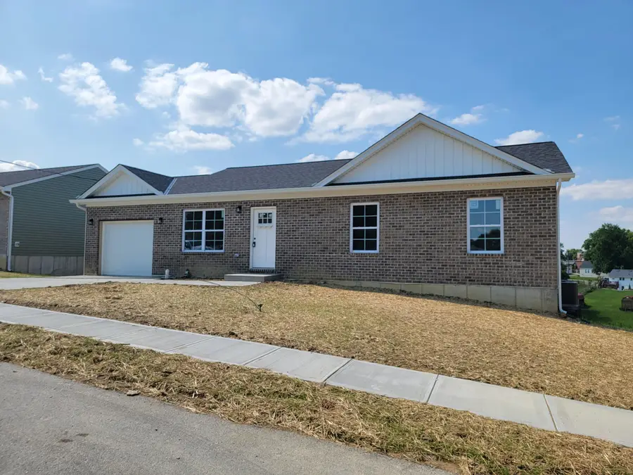 18 Nicholson Avenue, Walton, KY 41094 - #3