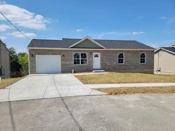 22 Nicholson Avenue, Walton, KY 41094