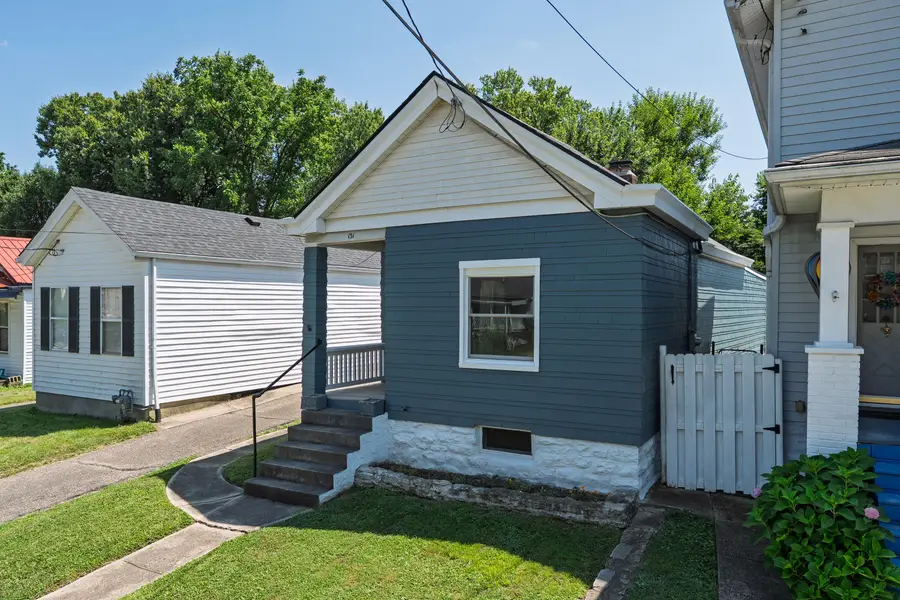 131 E 42nd Street, Latonia, KY 41015 - #3